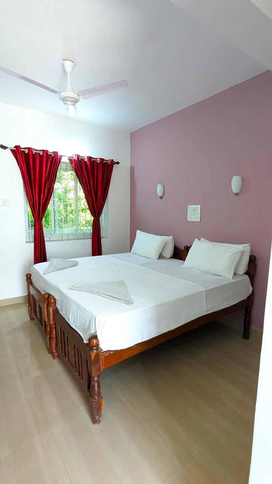 Santana Guest House Агонда Екстериор снимка