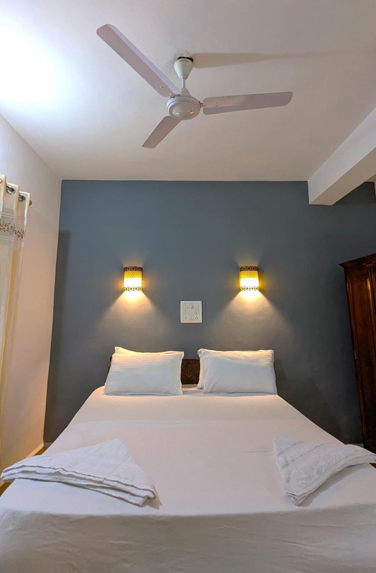 Santana Guest House Агонда Екстериор снимка
