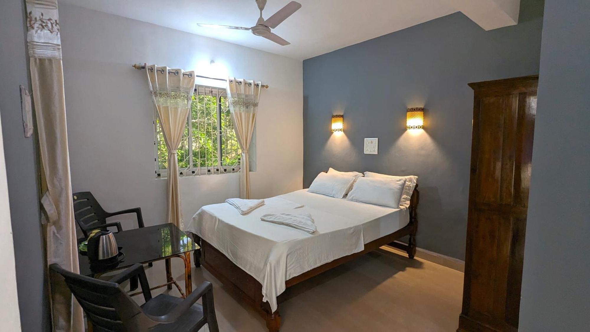Santana Guest House Агонда Екстериор снимка